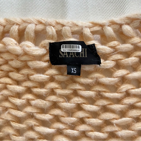 SAACHI Chunky Knit Oversized Colorblock Cardigan Sweater - Picture 8 of 9